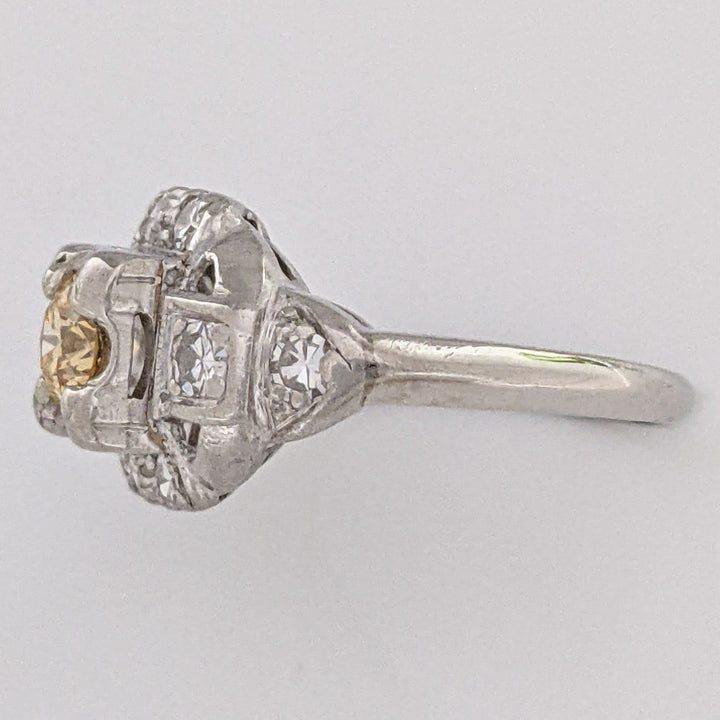 PLATINUM .56 CARAT TOTAL WEIGHT SI1-VS2 H/ YELLOW ESTATE RING 3.5 GRAMS