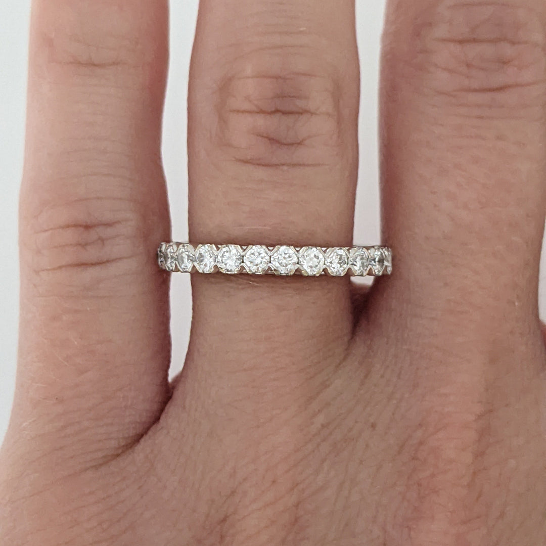 14K WHITE .54 CARAT TOTAL WEIGHT SI2 I DIAMOND ROUND (12) ESTATE BAND 3.0 GRAMS