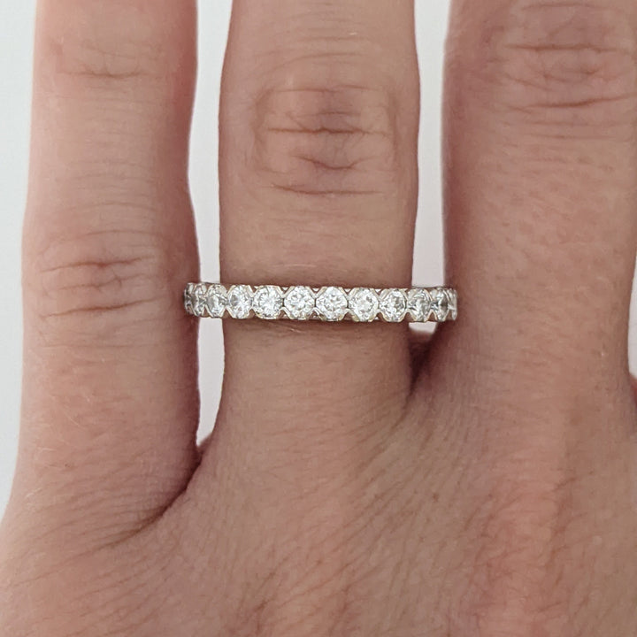 14K WHITE .54 CARAT TOTAL WEIGHT SI2 I DIAMOND ROUND (12) ESTATE BAND 3.0 GRAMS