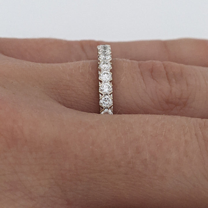 14K WHITE .54 CARAT TOTAL WEIGHT SI2 I DIAMOND ROUND (12) ESTATE BAND 3.0 GRAMS