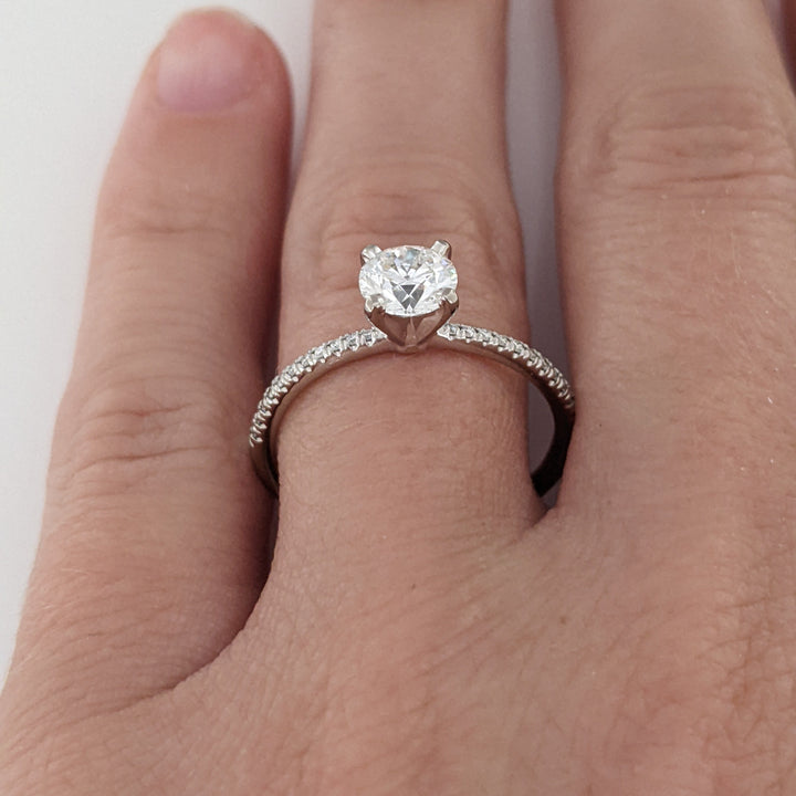 14K WHITE .76 CARAT TOTAL WEIGHT VS2 H DIAMOND ROUND (23) ESTATE RING 1.8 GRAMS