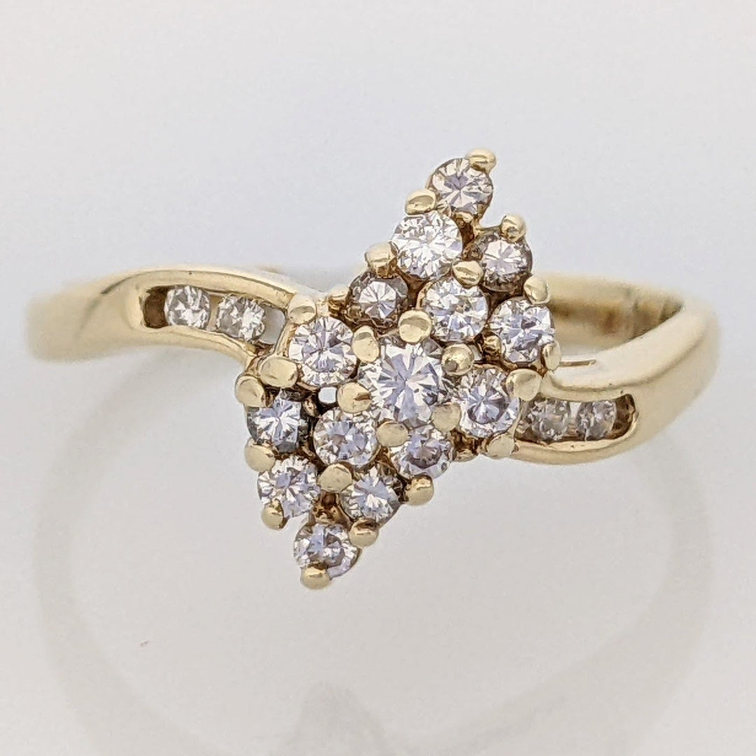 14K .49 CARAT TOTAL WEIGHT SI2 I DIAMOND ROUND (19) CLUSTER ESTATE RING 2.8 GRAMS
