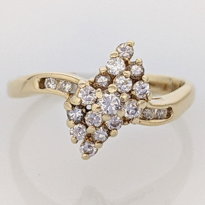 14K .49 CARAT TOTAL WEIGHT SI2 I DIAMOND ROUND (19) CLUSTER ESTATE RING 2.8 GRAMS