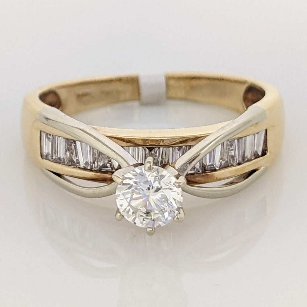 14K 1.00 CARAT TOTAL WEIGHT I1 J DIAMOND ROUND WITH (20) BAGUETTE ESTATE RING 3.8 GRAMS
