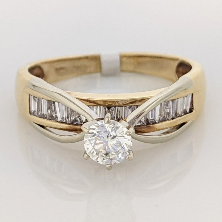 14K 1.00 CARAT TOTAL WEIGHT I1 J DIAMOND ROUND WITH (20) BAGUETTE ESTATE RING 3.8 GRAMS