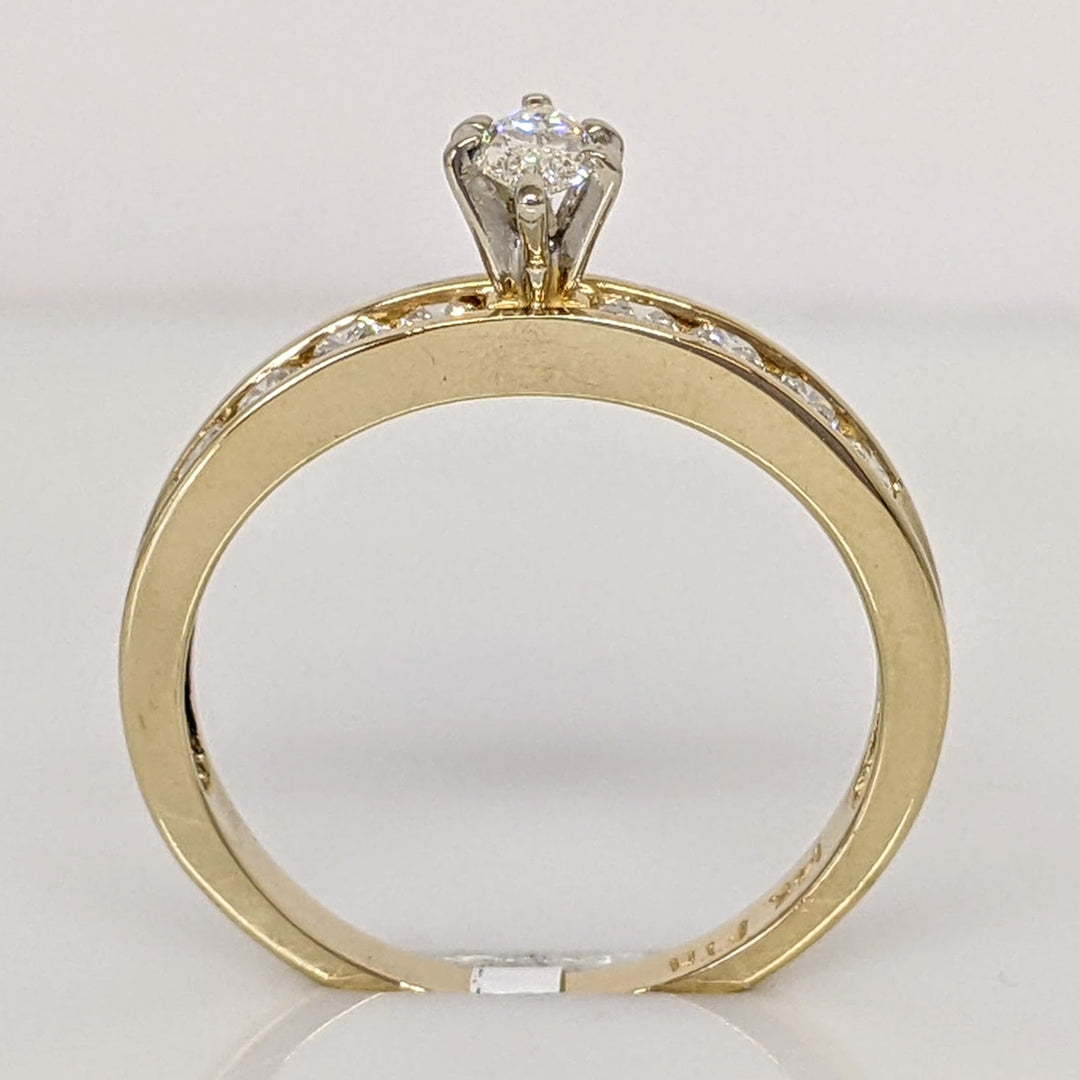14K .65 CARAT TOTAL WEIGHT SI2 H DIAMOND MARQUISE WITH (8) ROUND ESTATE RING 2.7 GRAMS