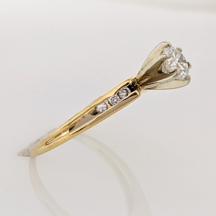 14K .55 CARAT TOTAL I1 G DIAMOND ROUND (7) ESTATE RING 2.2 GRAMS