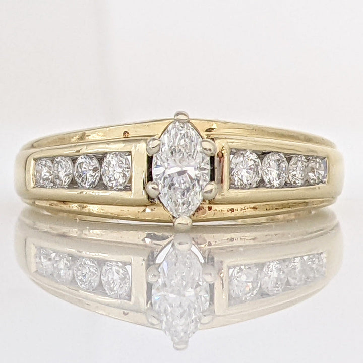 14K .50 CARAT TOTAL WEIGHT I1 I DIAMOND MARQUISE WITH (8) ROUND ESTATE RING 3.7 GRAMS