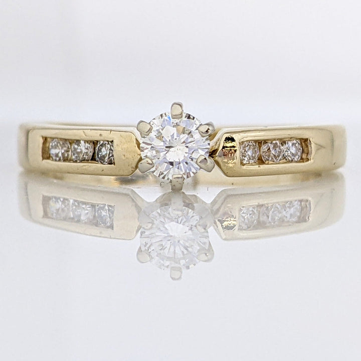 14K .43 CARAT TOTAL WEIGHT SI2 H DIAMOND ROUND (7) ESTATE RING 3.1 GRAMS