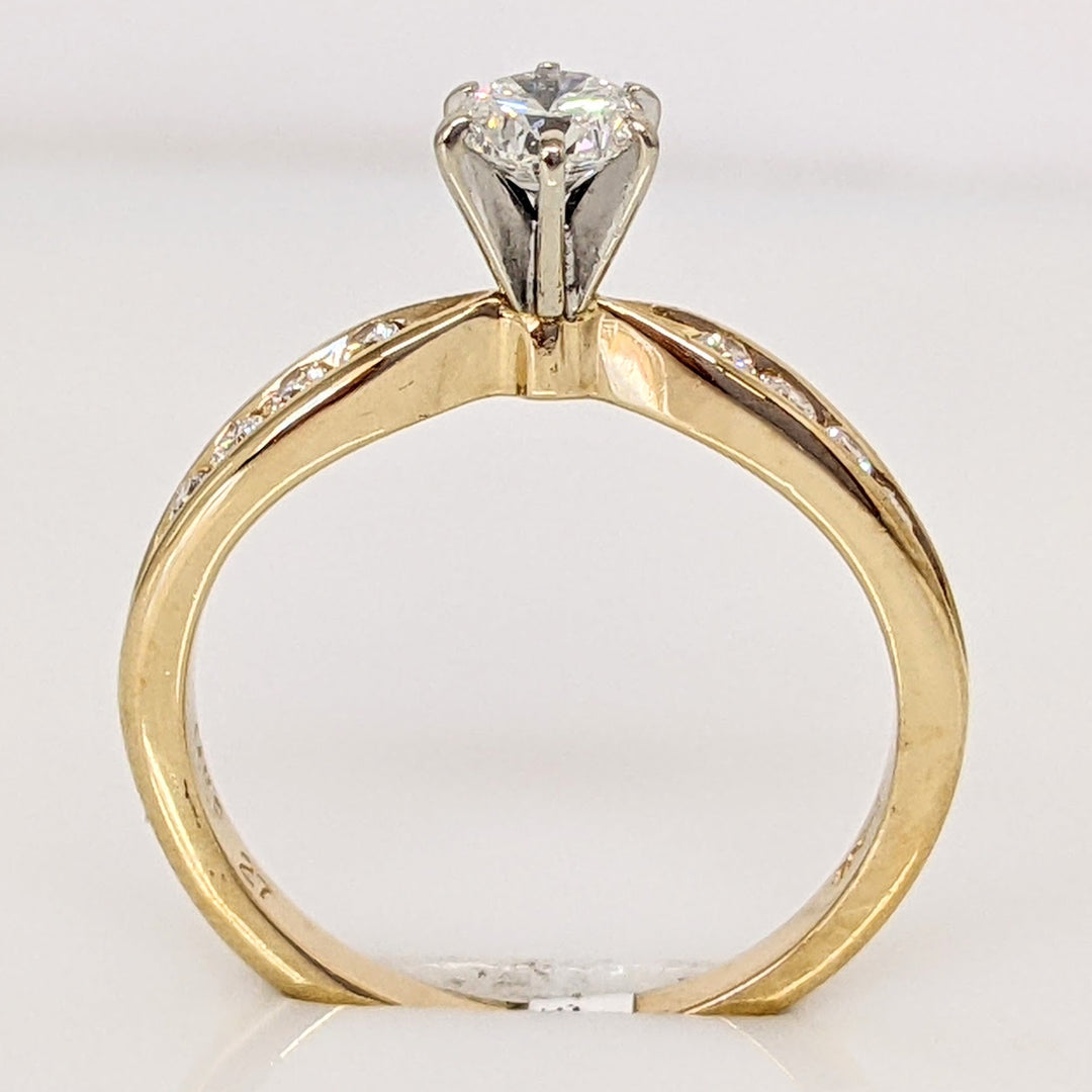 14K .33 CARAT TOTAL WEIGHT DIAMOND ROUND (9) ESTATE RING 2.2 GRAMS