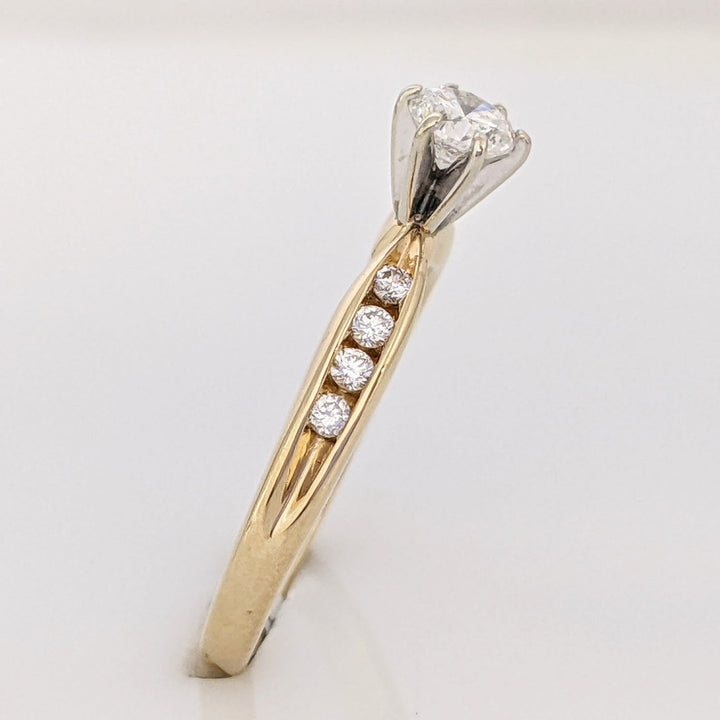 14K .33 CARAT TOTAL WEIGHT DIAMOND ROUND (9) ESTATE RING 2.2 GRAMS