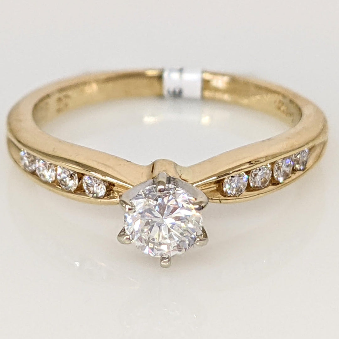 14K .33 CARAT TOTAL WEIGHT DIAMOND ROUND (9) ESTATE RING 2.2 GRAMS