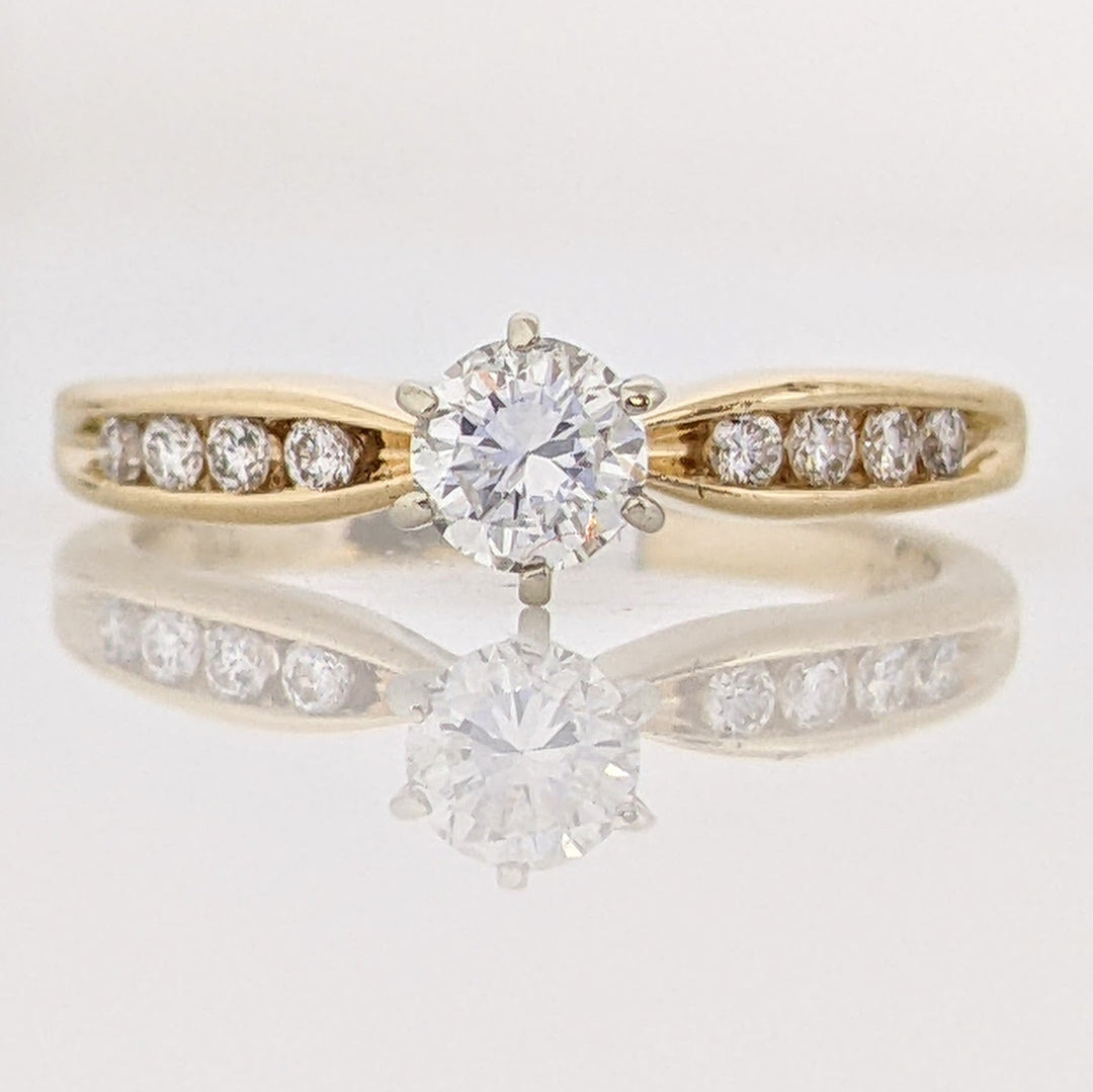 14K .33 CARAT TOTAL WEIGHT DIAMOND ROUND (9) ESTATE RING 2.2 GRAMS