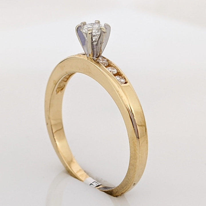 14K .27 CARAT TOTAL WEIGHT SI2 I DIAMOND ROUND (7) ESTATE RING 3.0 GRAMS