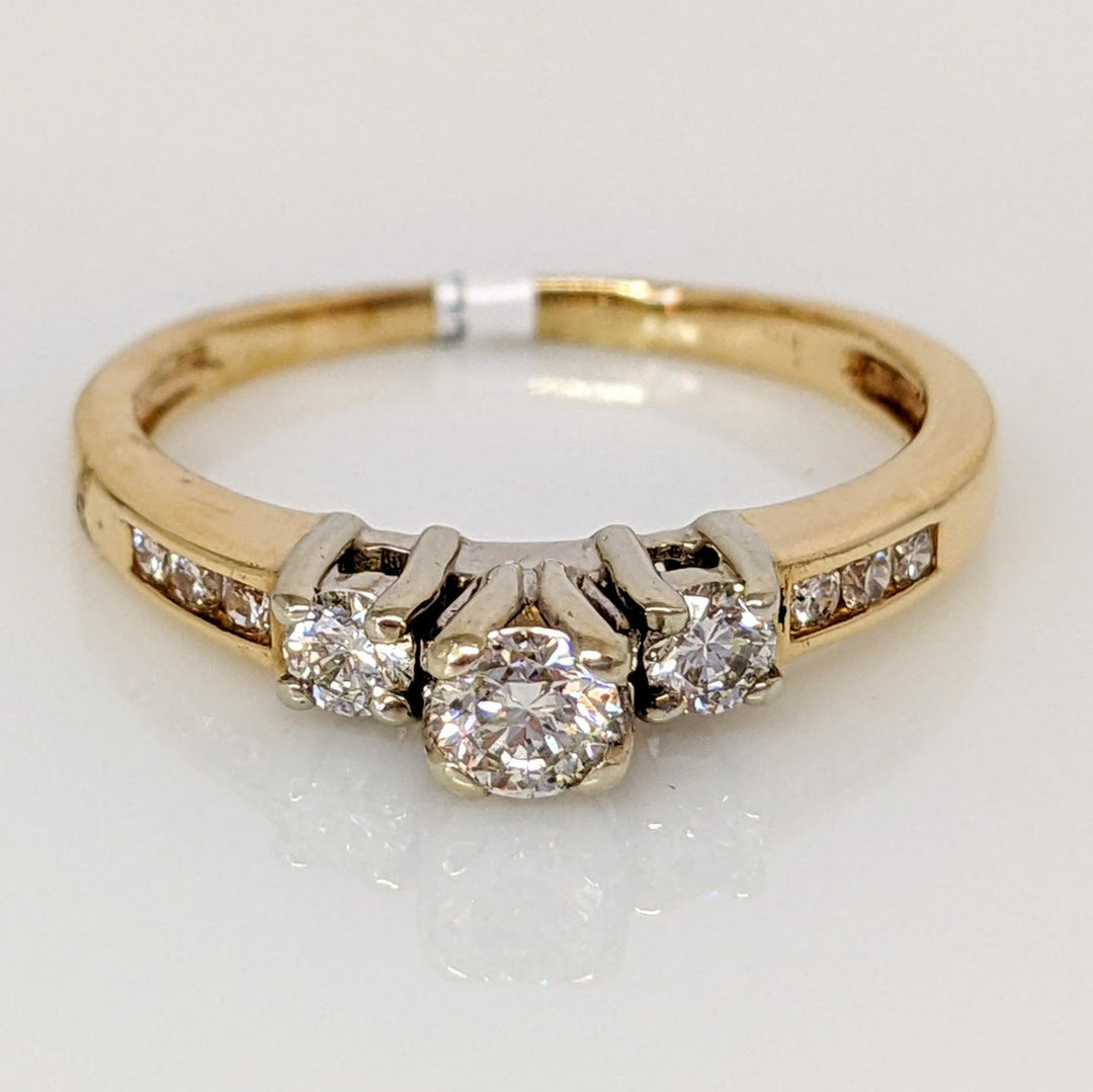 14K .37 CARAT TOTAL WEIGHT I1 J DIAMOND ROUND (9) TRINITY ESTATE RING 2.8 GRAMS
