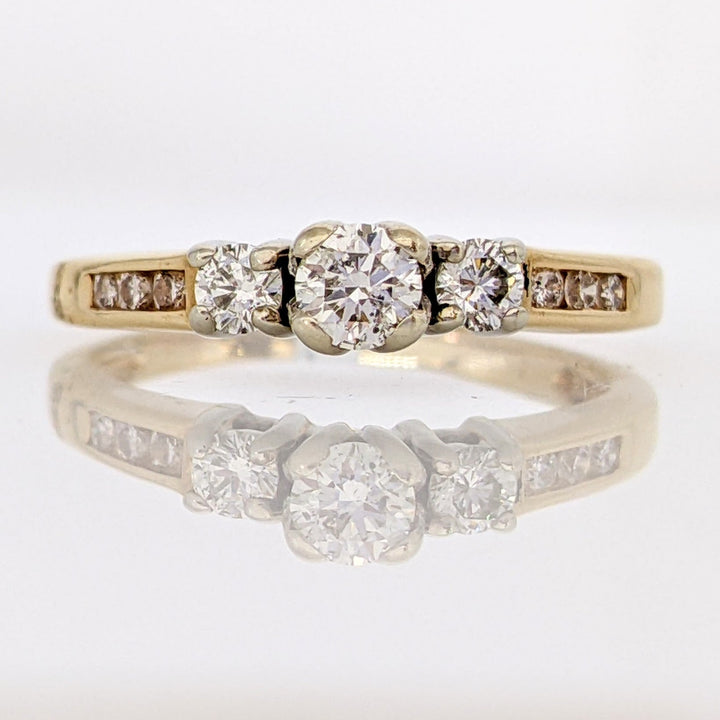 14K .37 CARAT TOTAL WEIGHT I1 J DIAMOND ROUND (9) TRINITY ESTATE RING 2.8 GRAMS