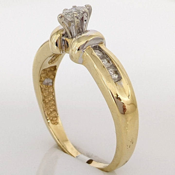 14K .24 CARAT TOTAL WEIGHT I1 I DIAMOND MARQUISE CUT WITH (6) ROUND ESTATE RING 3.7 GRAMS