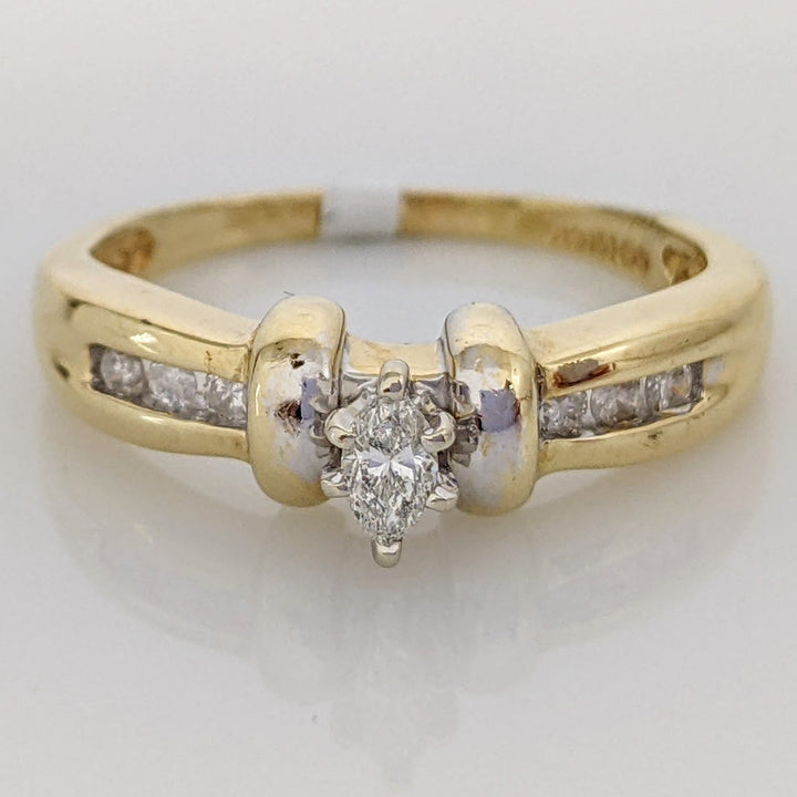 14K .24 CARAT TOTAL WEIGHT I1 I DIAMOND MARQUISE CUT WITH (6) ROUND ESTATE RING 3.7 GRAMS