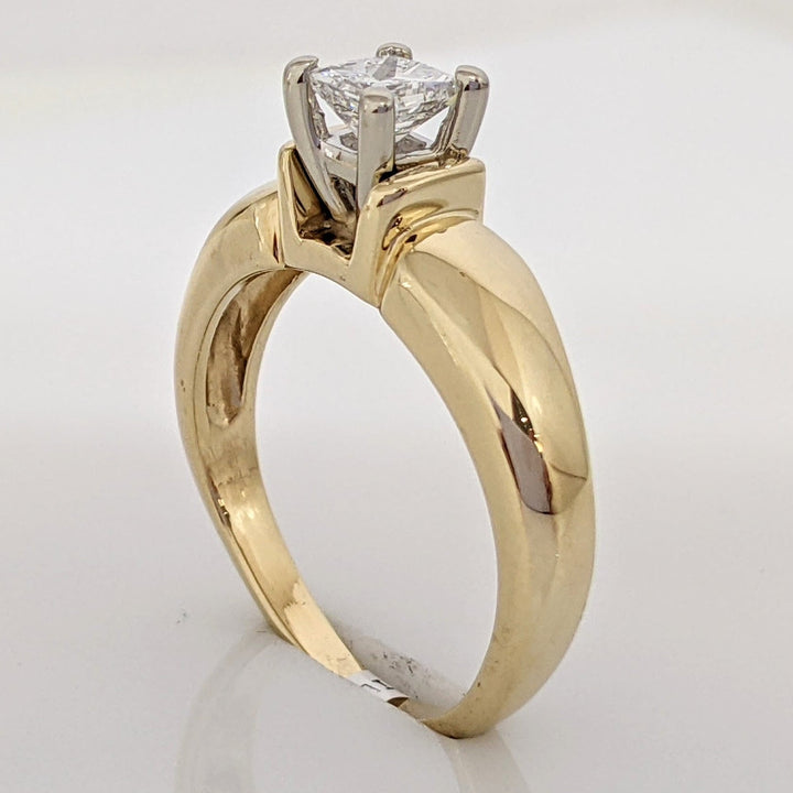 14K .54 CARAT TOTAL I1 E DIAMOND PRINCESS CUT SOLITAIRE ESTATE RING 2.7 GRAMS