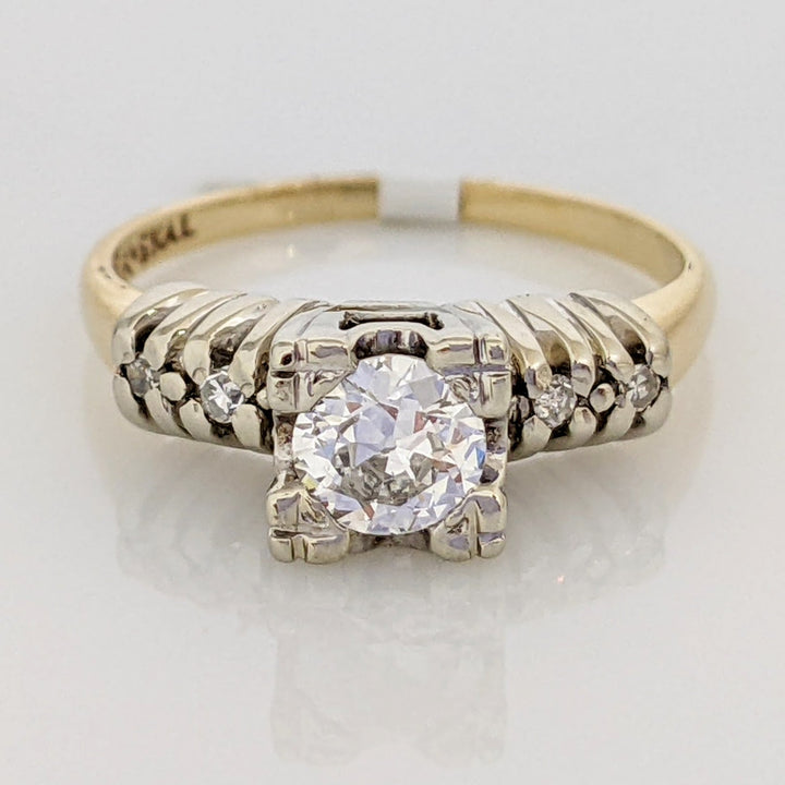 14K .39 CARAT TOTAL WEIGHT SI2 G DIAMOND ROUND (5) ESTATE RING 2.4 GRAMS