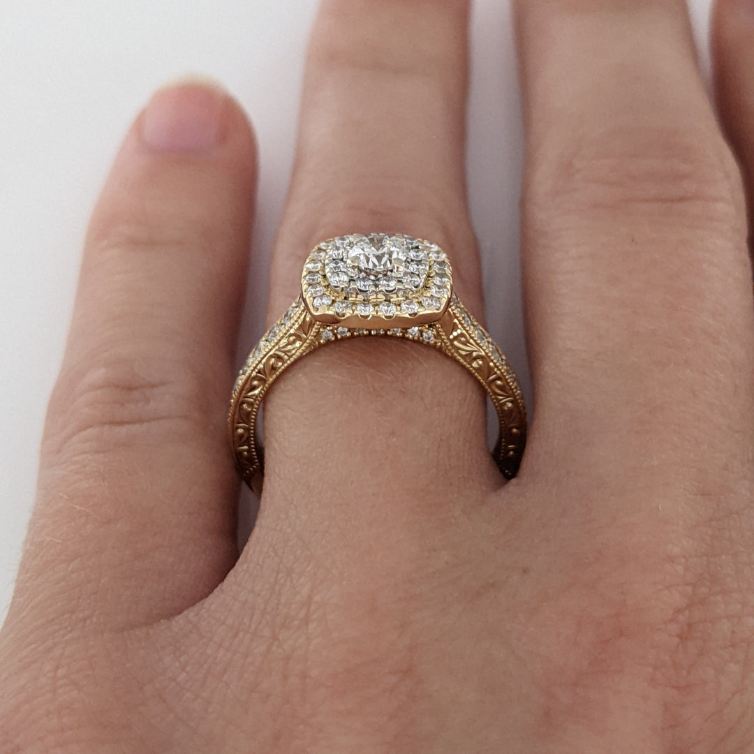 14K .73 CARAT TOTAL WEIGHT SI2 H DIAMOND ROUND (68) DOUBLE HALO ESTATE RING 4.4 GRAMS