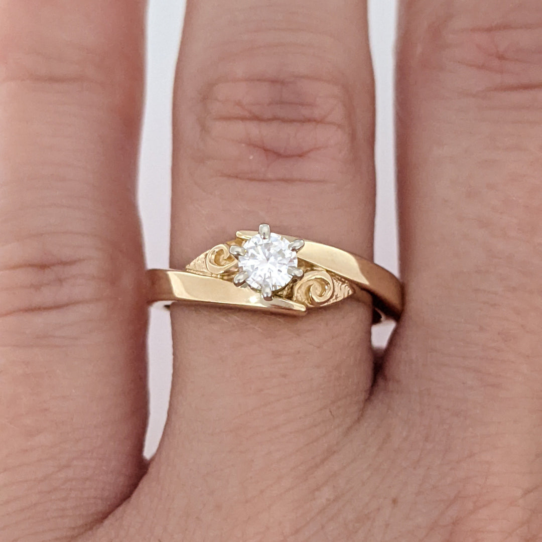 14K .23 CARAT TOTAL SI2 I DIAMOND ROUND BYPASS SOLITAIRE ESTATE RING