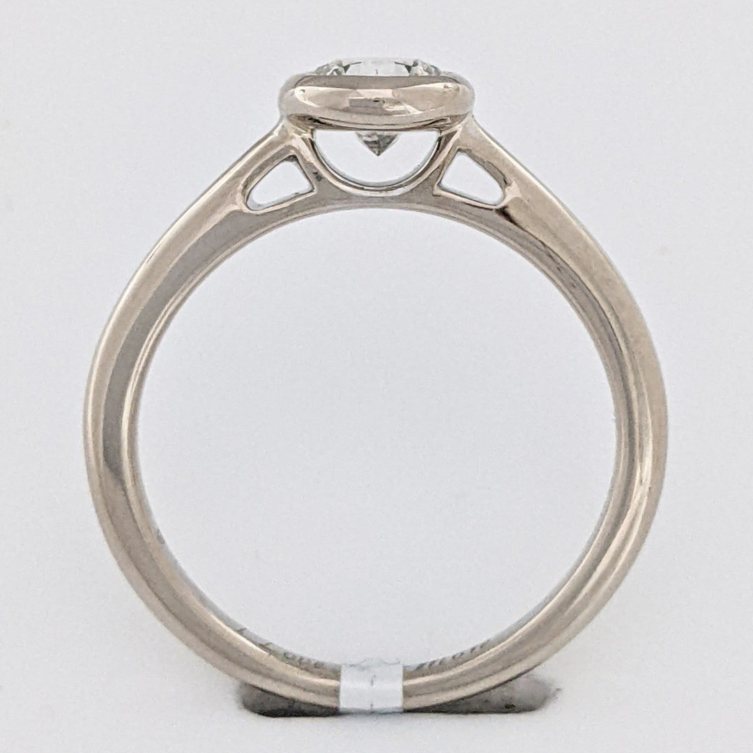 14K WHITE .72 CARAT TOTAL VS2 J DIAMOND ROUND ESTATE BEZEL RING 3.5 GRAMS