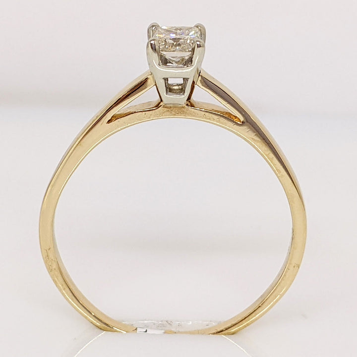 14K .36 CARAT TOTAL I1 J DIAMOND PRINCESS CUT SOLITAIRE ESTATE RING 2.2 GRAMS
