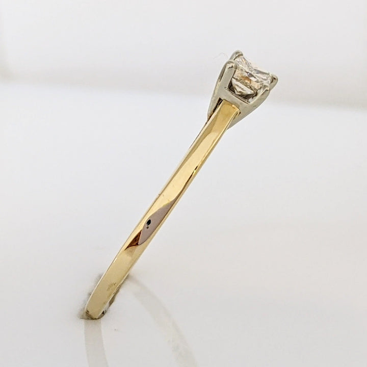 14K .36 CARAT TOTAL I1 J DIAMOND PRINCESS CUT SOLITAIRE ESTATE RING 2.2 GRAMS