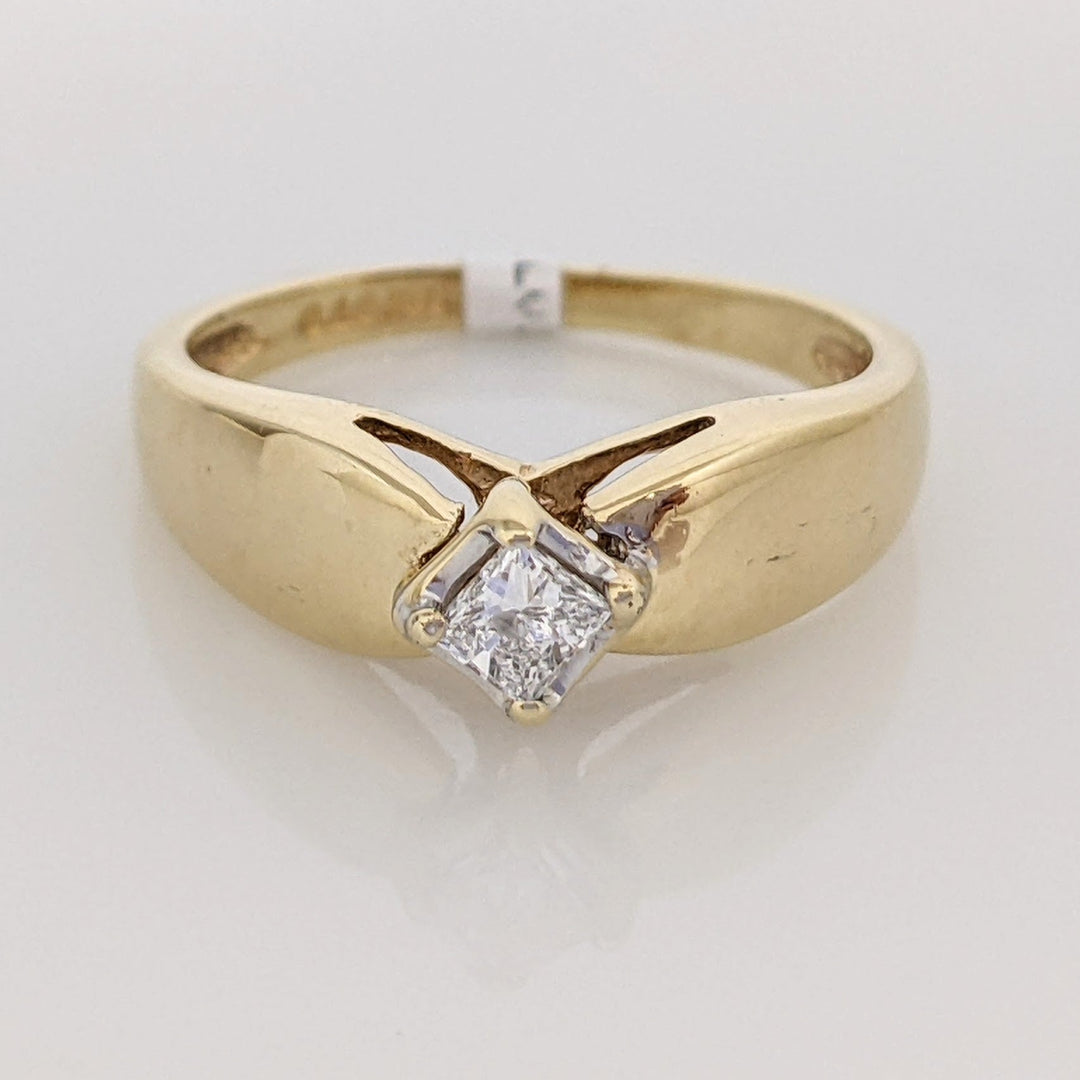 14K .18 CARAT TOTAL DIAMOND PRINCESS CUT FANCY SHANK SOLITAIRE ESTATE RING 2.0 GRAMS