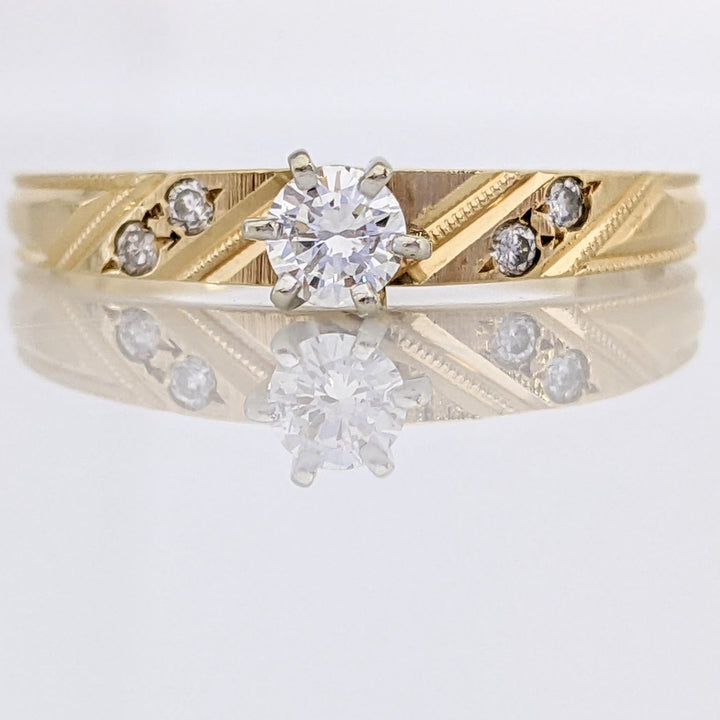 14K .16 CARAT TOTAL WEIGHT SI2 H DIAMOND ROUND (5) ESTATE RING 2.0 GRAMS