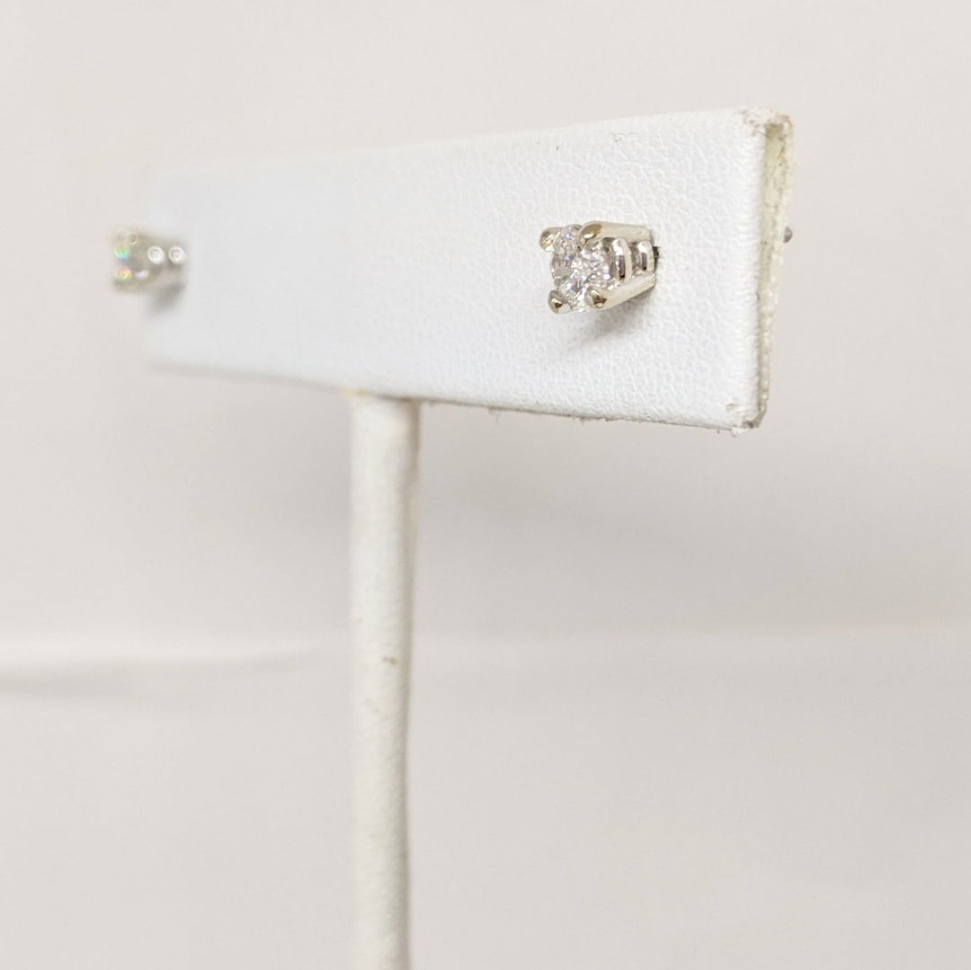 14K WHITE .44 CARAT TOTAL WEIGHT I1 F DIAMOND ROUND (2) ESTATE STUD EARRINGS 1.2 GRAMS