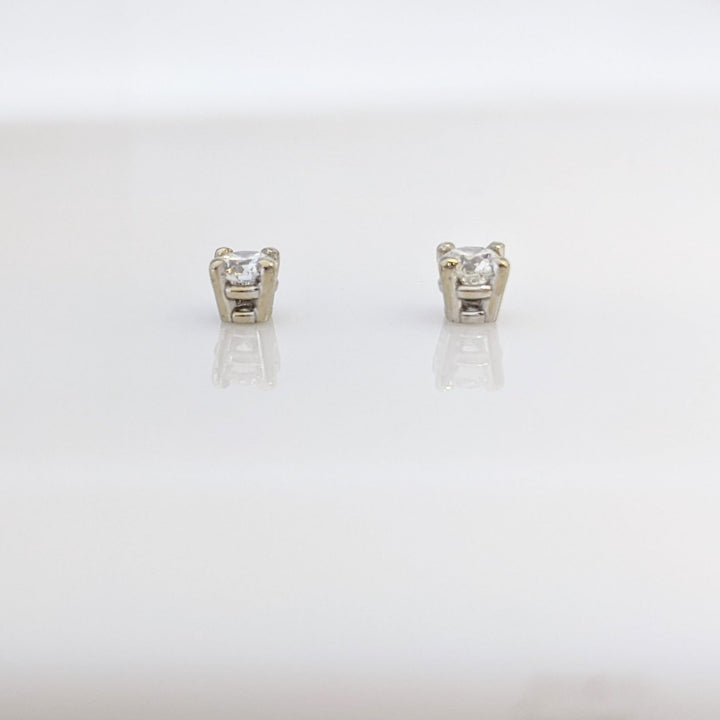 14K WHITE .44 CARAT TOTAL WEIGHT I1 F DIAMOND ROUND (2) ESTATE STUD EARRINGS 1.2 GRAMS