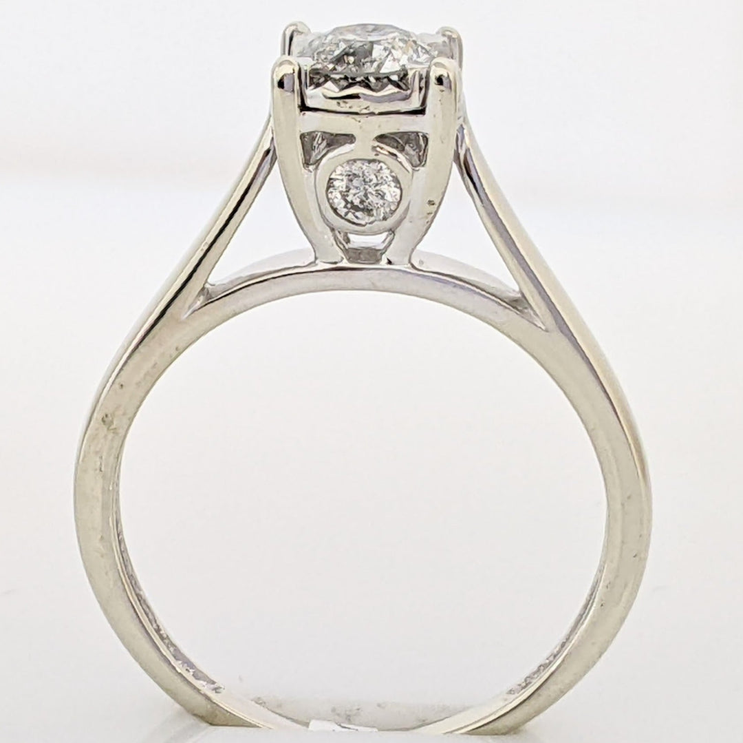 10K WHITE .51 CARAT TOTAL WEIGHT I2 G DIAMOND ROUND (3) ILLUSION HEAD ESTATE RING 2.4 GRAMS
