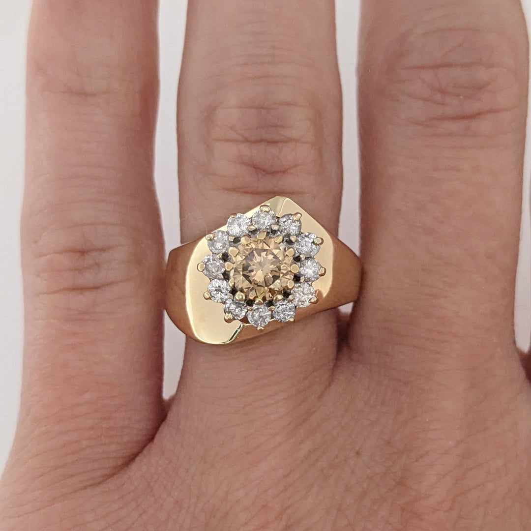 14K 1.00 CARAT TOTAL WEIGHT SI2-I2 CHAMPAGNE/ I DIAMOND ROUND (13) ESTATE CLUSTER RING 4.6 GRAMS