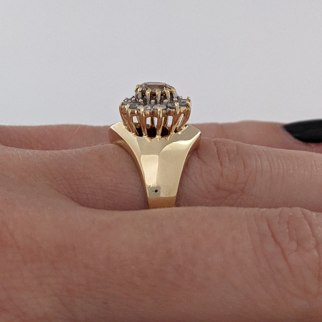 14K 1.00 CARAT TOTAL WEIGHT SI2-I2 CHAMPAGNE/ I DIAMOND ROUND (13) ESTATE CLUSTER RING 4.6 GRAMS