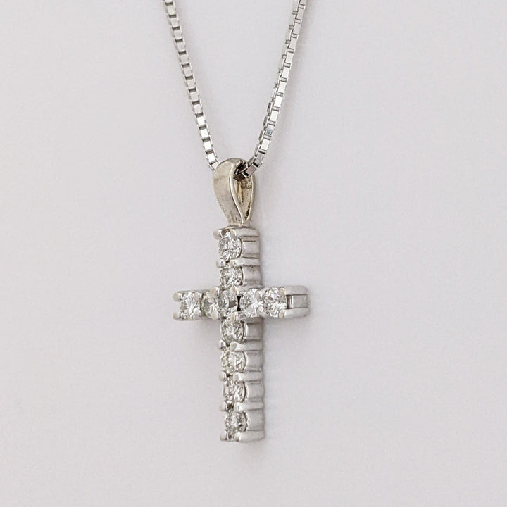 14K WHITE .44 CARAT TOTAL WEIGHT I1 I DIAMOND ROUND (11) ESTATE CROSS PENDANT & CHAIN 4.3 GRAMS