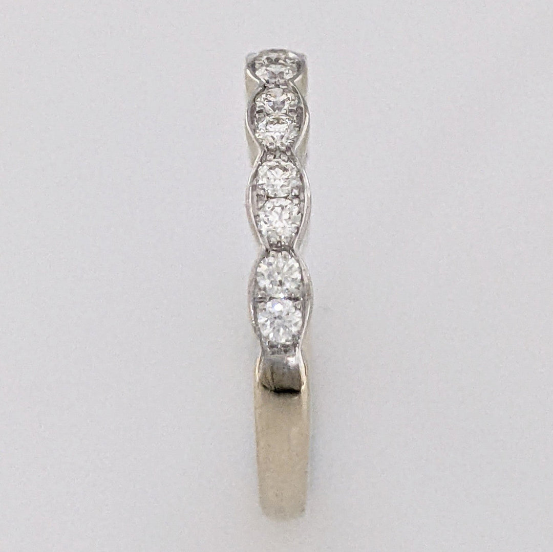 18K WHITE .22 CARAT TOTAL WEIGHT VS-SI I-J DIAMOND ROUND (16) ESTATE BAND 1.7 GRAMS