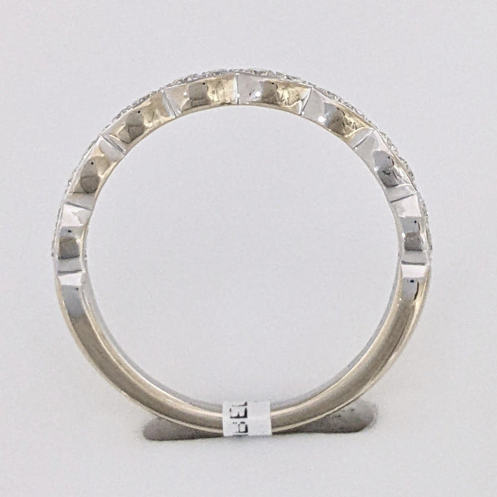 18K WHITE .22 CARAT TOTAL WEIGHT VS-SI I-J DIAMOND ROUND (16) ESTATE BAND 1.7 GRAMS