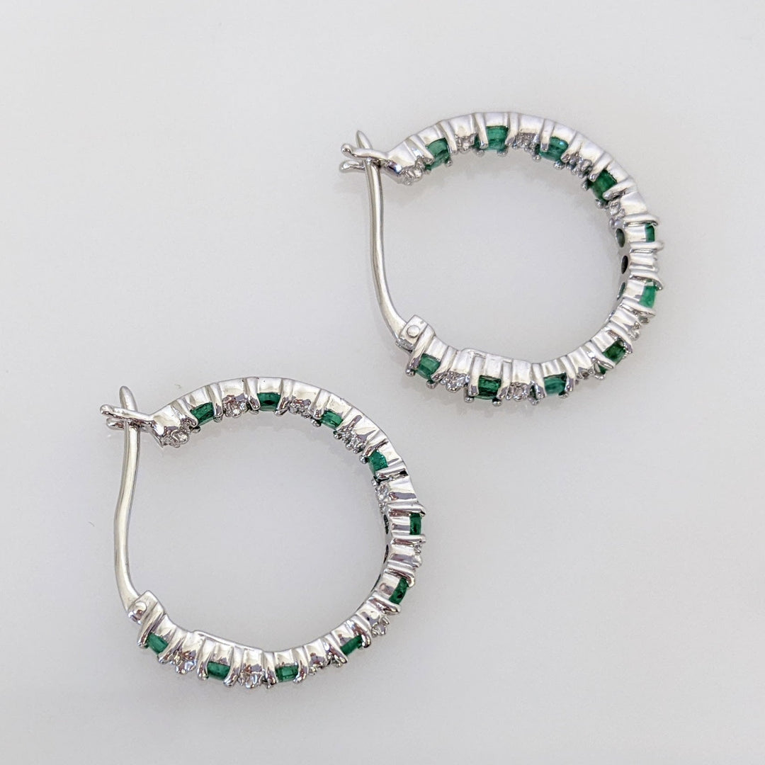 10K WHITE EMERALD ROUND (20) WITH MELEE INSIDE OUT ESTATE HOOPS 2.9 GRAMS