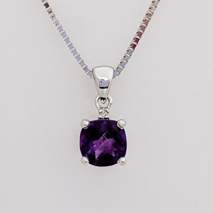 14K WHITE AMETHYST CUSHION CUT 6MM WITH MELEE ESTATE PENDANT & CHAIN 2.5 GRAMS