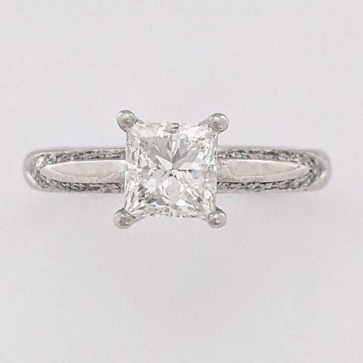 14K WHITE 1.23 CARAT TOTAL WEIGHT I2 H DIAMOND PRINCESS CUT (1) ROUND (34) ESTATE RING 3.9 GRAMS