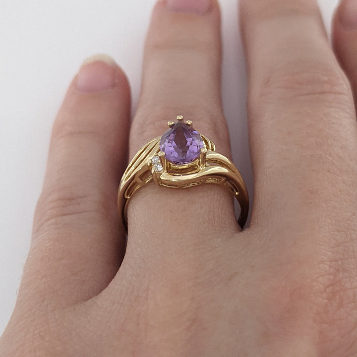 14K AMETHYST PEAR 6X8 WITH MELEE SWIRL TOP ESTATE RING 2.4 GRAMS