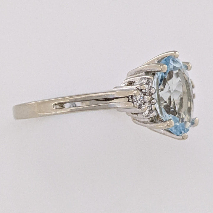 14K WHITE AQUAMARINE "AA" OVAL 7X9 WITH .12 DIAMOND TOTAL WEIGHT ESTATE RING 3.0 GRAMS