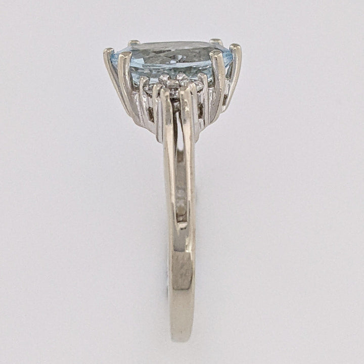 14K WHITE AQUAMARINE "AA" OVAL 7X9 WITH .12 DIAMOND TOTAL WEIGHT ESTATE RING 3.0 GRAMS