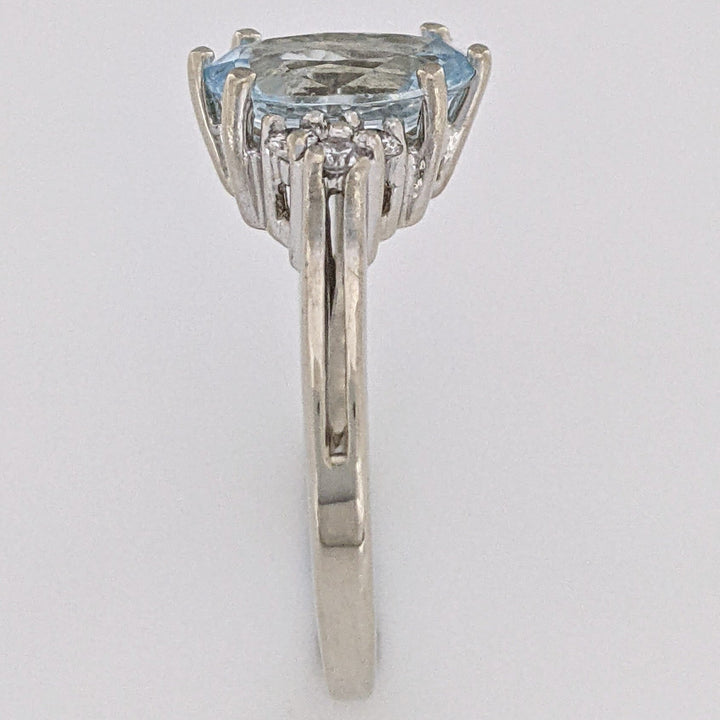 14K WHITE AQUAMARINE "AA" OVAL 7X9 WITH .12 DIAMOND TOTAL WEIGHT ESTATE RING 3.0 GRAMS