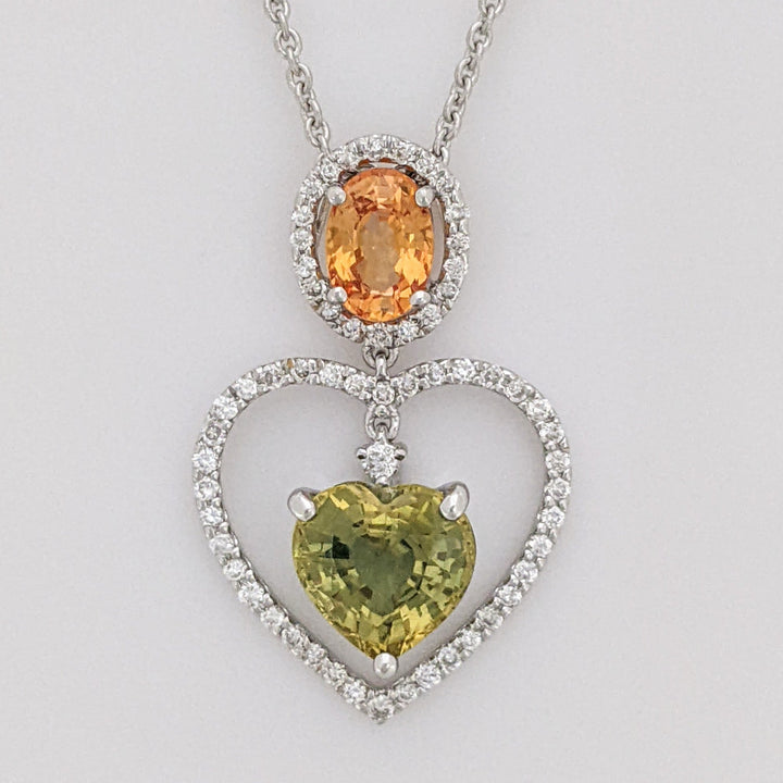18K WHITE ORANGE OVAL/GREEN HEART SAPPHIRE WITH MELEE DANGLE ESTATE PENDANT & CHAIN 3.5 GRAMS