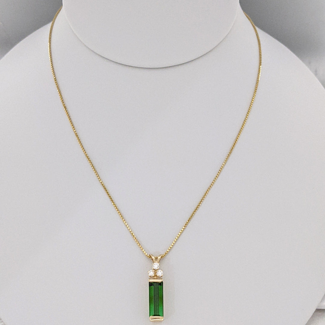 14K GREEN TOURMALINE EMERALD CUT 5X13 WITH .18 DIAMOND TOTAL WEIGHT ESTATE PENDANT & CHAIN 4.6 GRAMS