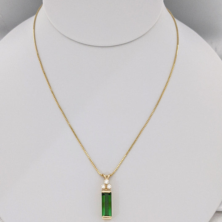 14K GREEN TOURMALINE EMERALD CUT 5X13 WITH .18 DIAMOND TOTAL WEIGHT ESTATE PENDANT & CHAIN 4.6 GRAMS