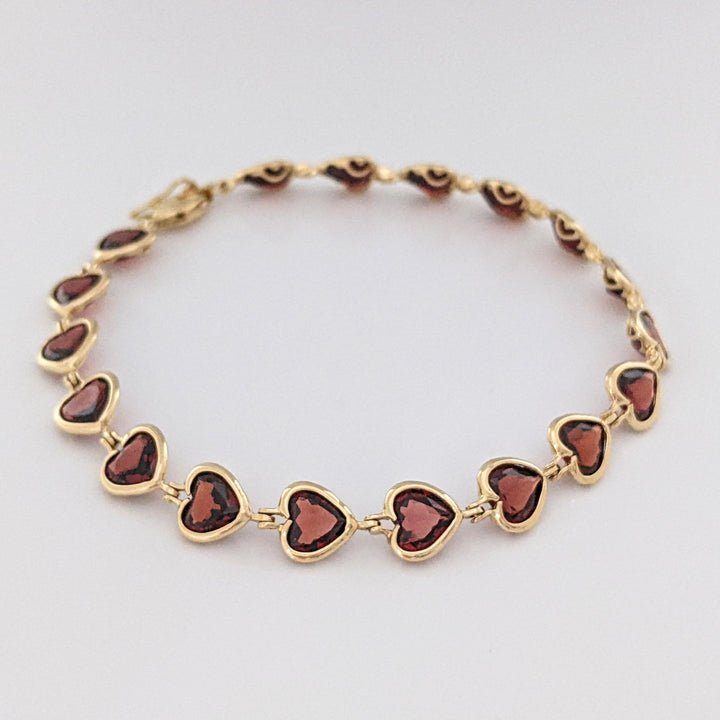 14K GARNET HEART 6MM (18) BEZEL ESTATE BRACELET 7.0 GRAMS
